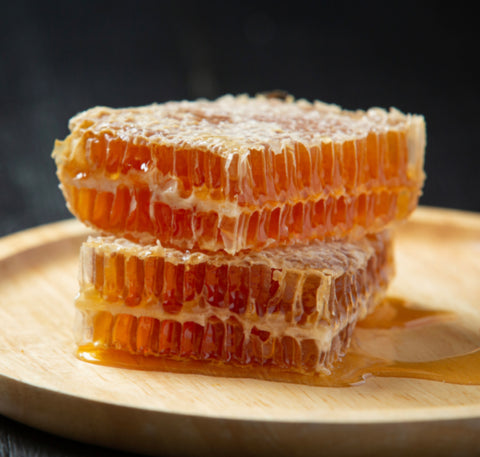 عسل زهور مع الشمع "1250 جرام"